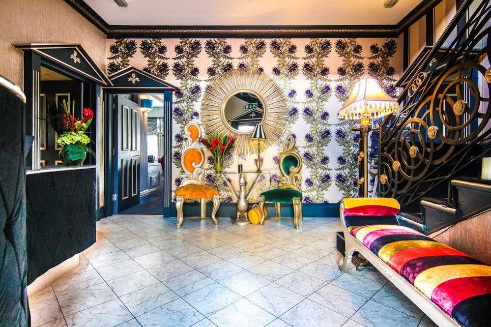 ホテル Berkeley House エアー エクステリア 写真